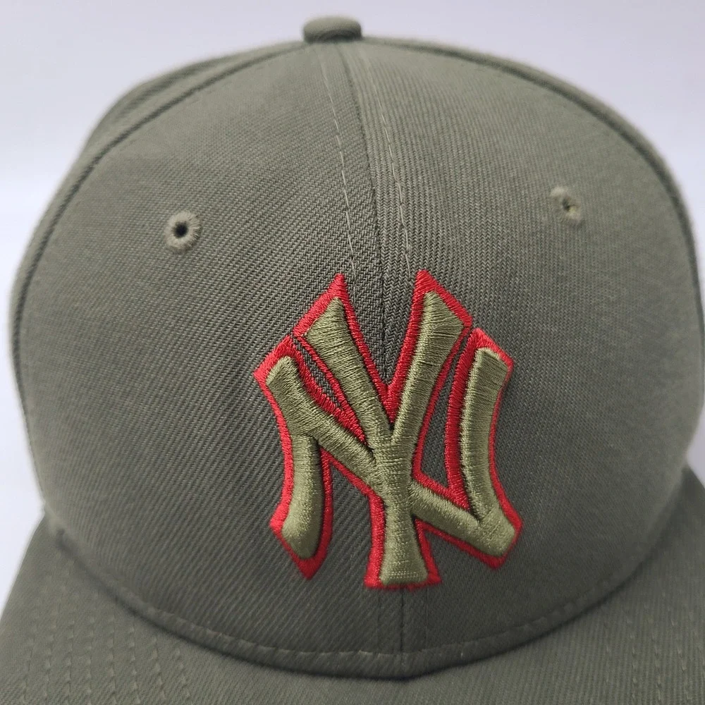 New York Yankees Hat Fitted 7 1/8‎ New Era 59Fifty Green 1999 World Series Patch